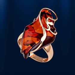 Goldring mit Bernstein