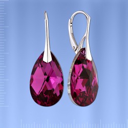 Серебряные серьги с кристаллами Swarovski&reg;