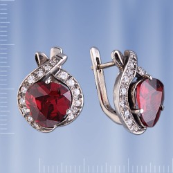  Ohrringe mit Granat. Silber 925°