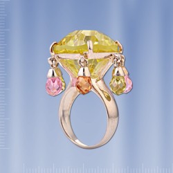  Ring mit Сhrysolite. Silber