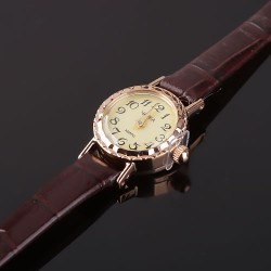 Damenuhr Gold 585 Chaika