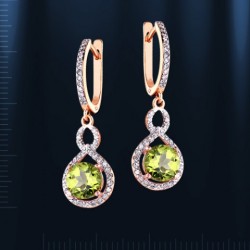 Russische Ohrhaenger mit Chrysolith. Bicolor