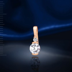 Anhaenger mit Swarovski&reg; Kristallen. Rotgold