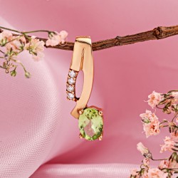Goldanhänger mit Diamanten