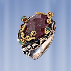 Ring mit Rubinen & Smaragden. Silber