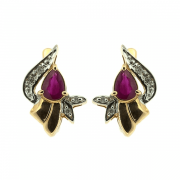 Goldohrringe mit Rubinen und Diamanten
