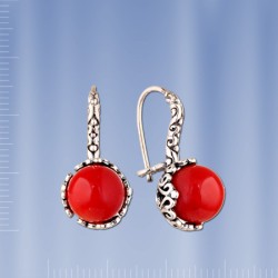  Ohrringe mit Korall. Silber