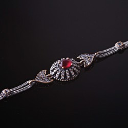 Armband mit Rubin Silber
