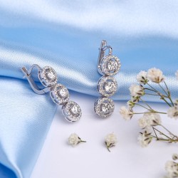 Weissgoldohrringe mit Diamanten