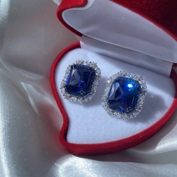 Серебряные серьги "Королевские". Swarovski&reg;, иолит и фианит