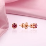 Золотые серьги гвоздики Корунд 