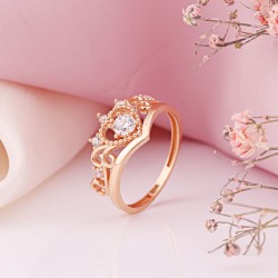 Goldring aus Russischem Gold 585° mit Zirkonia