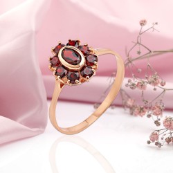 Goldring aus Rotgold 585 mit Granat