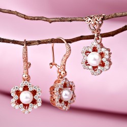 Russische Silberschmuck. Silberset