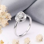 Женское кольцо из серебра 925 СОКОЛОВ