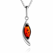 Silberanhänger mit Bernstein