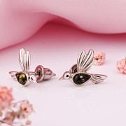 Silberohrstecker "Vögelchen". Grüner Bernstein