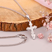 Silberkette mit Kreuzanhänger