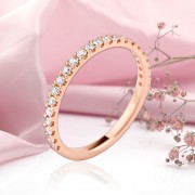 Gianni Lazzaro. Rotgoldring mit Diamanten