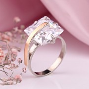 Серебряное кольцо с золотом "Салют". Фианиты