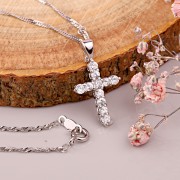 Silbercollier mit Kreuzanhänger kaufen