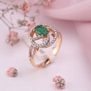 Goldring "Pracht". Diamanten & Smaragd