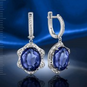 Weissgoldohrhaenger mit Diamanten und Saphir