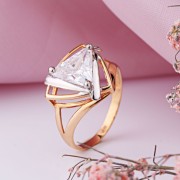 Кольцо из русского золота 585 фианиты