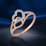 Золотое кольцо "Романтичные фианиты"