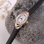 Golduhr "Chaika". Zirkonia