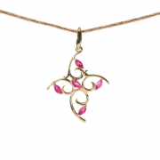 Goldene Anhänger mit Rubinen