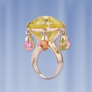  Ring mit Сhrysolite. Silber