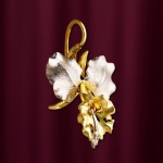 Золотая подвеска "Соцветие" с бриллиантами