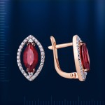 Золотые серьги с гранатом