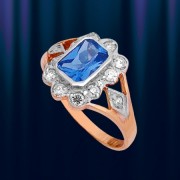 Goldring mit Blautopas