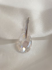 Anhaenger mit Swarovski® Kristallen. Silber