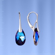 Ohrhaenger mit Swarovski® Kristallen. Silber