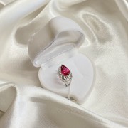 Серебряное кольцо "Рубин"