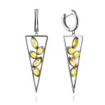 Silberohrhänger mit Bernstein