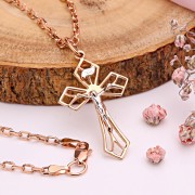 Kreuzanhänger mit Goldkette 585