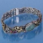 Armband mit Edelstene. Silber 