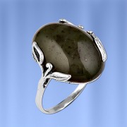 Кольцо серебряное Нефрит
