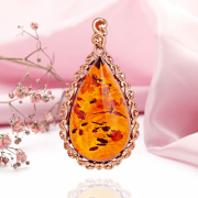 Vergoldeter Silberanhaenger "Charme"