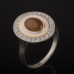 Ring mit Uleksyt. Silber & Gold