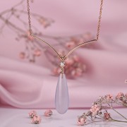 Gianni Lazzaro. Rotgoldhalskette Diamanten & Chalzedon