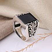 Herrenring aus Silber 925 Onyx