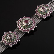 Armband mit Smaragde & Rubine