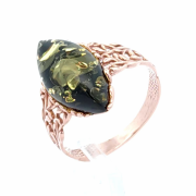 Vergoldeter Silberring mit grünem Bernstein