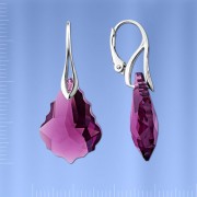 Ohrhaenger mit Swarovski® Kristallen. Silber