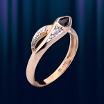 Золотое кольцо с бриллиантами и сапфиром